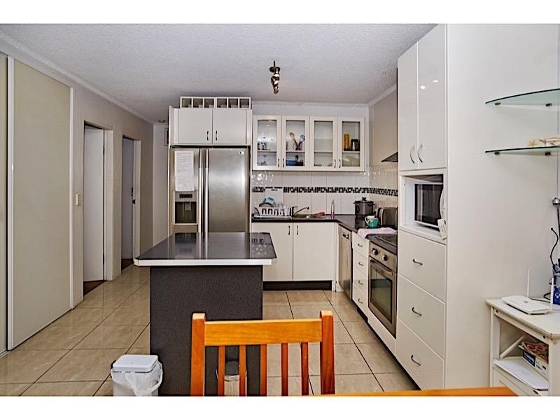 5/72 Marine Parade, Southport QLD 4215