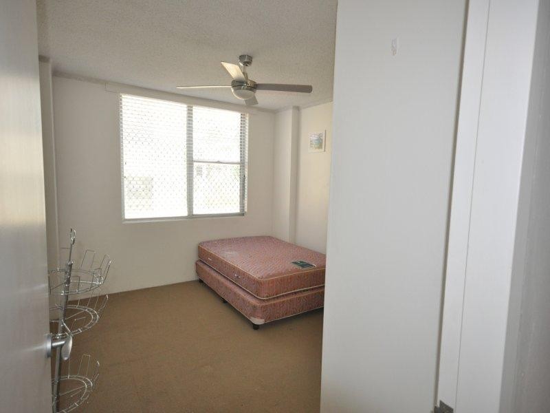 5/72 Marine Parade, Southport QLD 4215