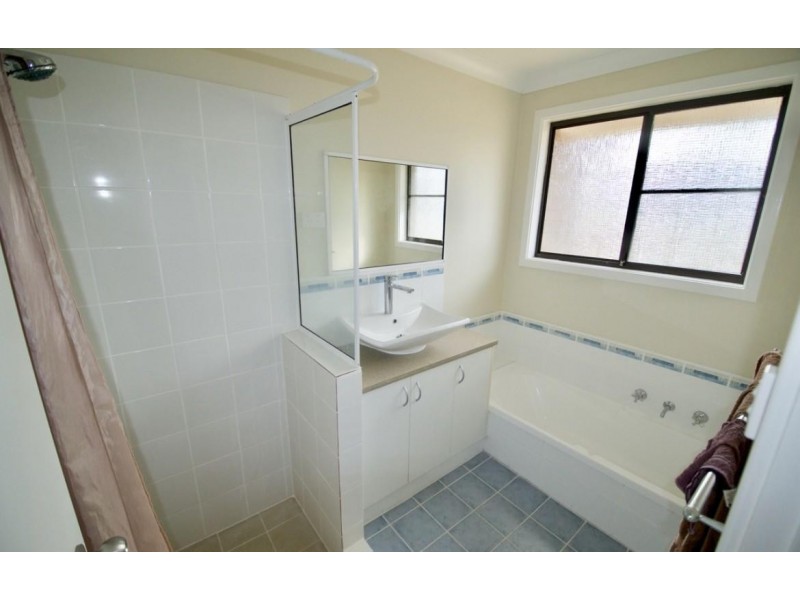 18 Rendell Elbow, Withers WA 6230