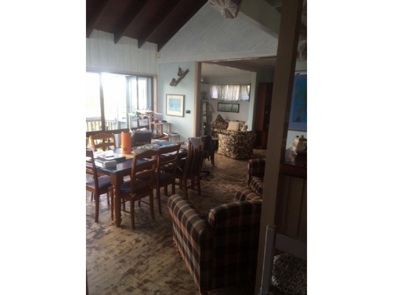 68 Manning Avenue, Coffs Harbour NSW 2450
