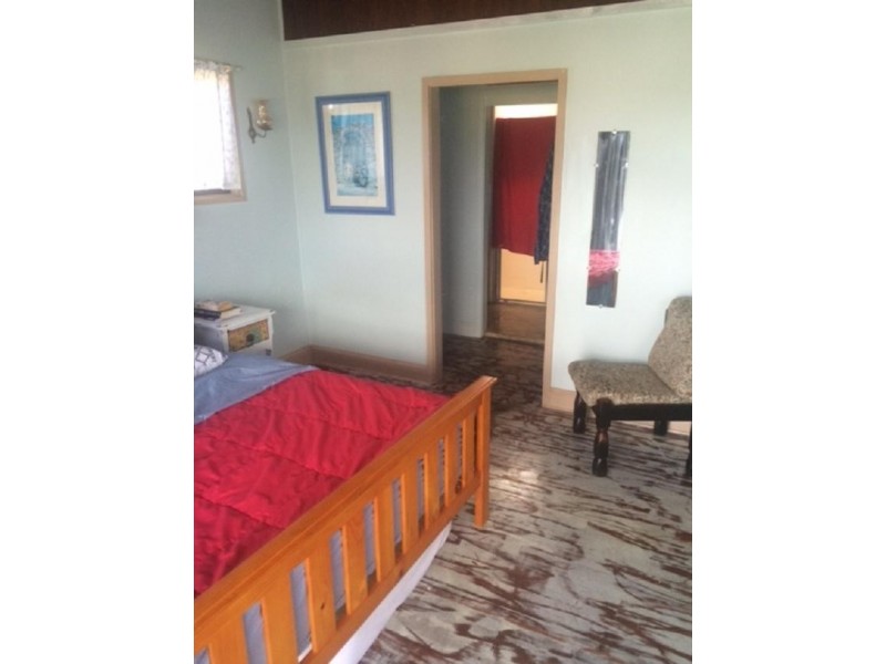 68 Manning Avenue, Coffs Harbour NSW 2450
