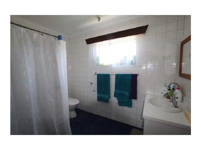 4 Casuarina Street, Bowen QLD 4805