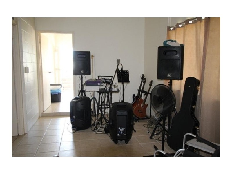 4 Casuarina Street, Bowen QLD 4805