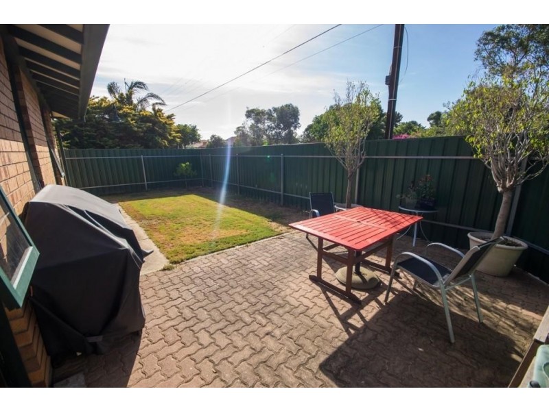 1/9 Cowley Avenue, Dudley Park SA 5008