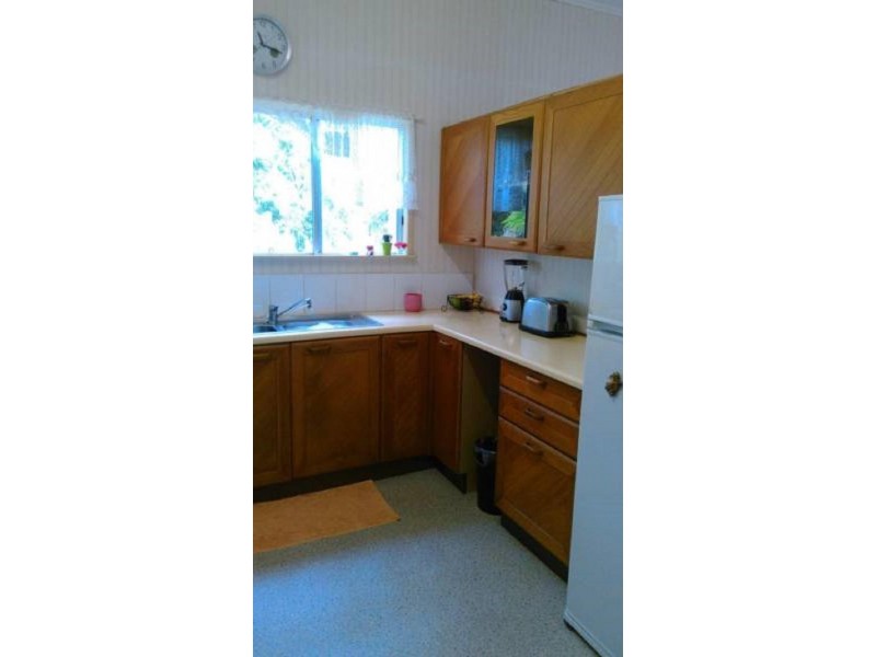 8 Callaghan Street, Rosedale QLD 4674