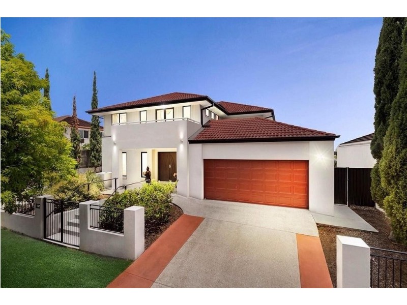 23 Apulia Place, Bridgeman Downs QLD 4035