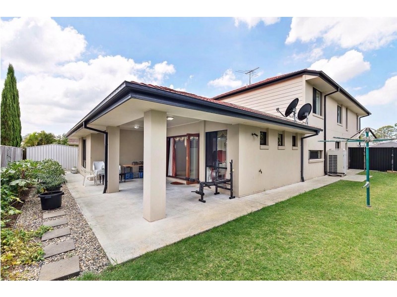 23 Apulia Place, Bridgeman Downs QLD 4035