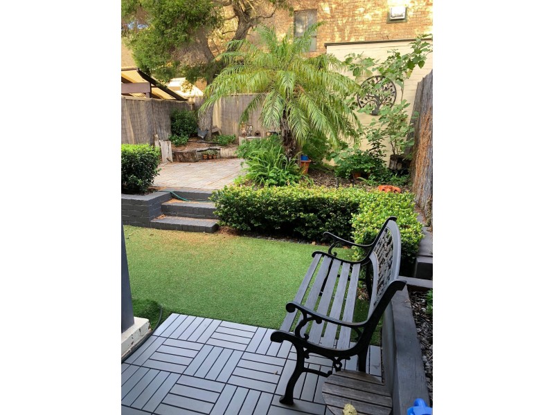 9/25 Eric Street, Como WA 6152