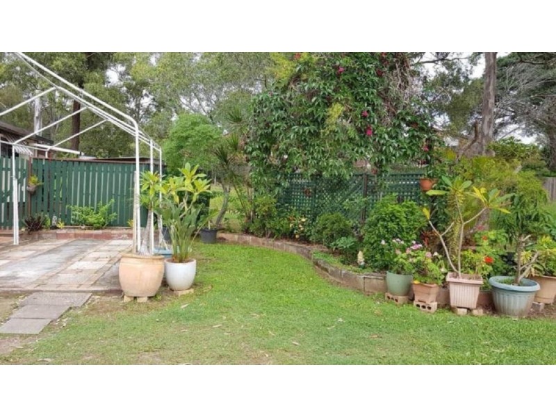 3813 Pacific Highway, Tanah Merah QLD 4128