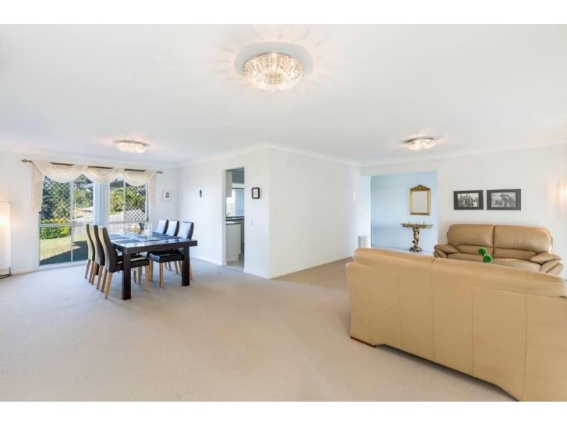 42 Regency Crescent, Moggill QLD 4070