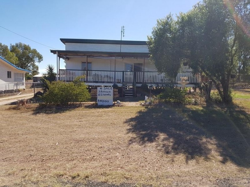 9 Malone Street, Texas QLD 4385