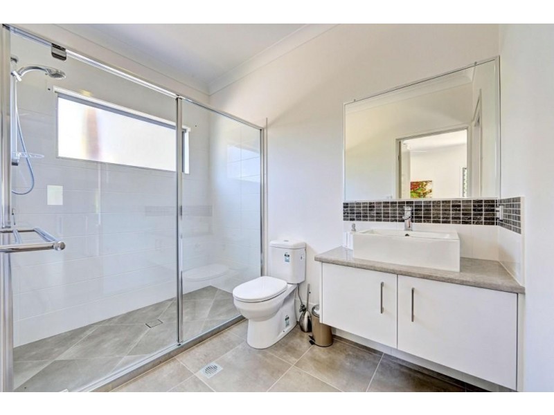 151 Esplanade, Woodgate QLD 4660