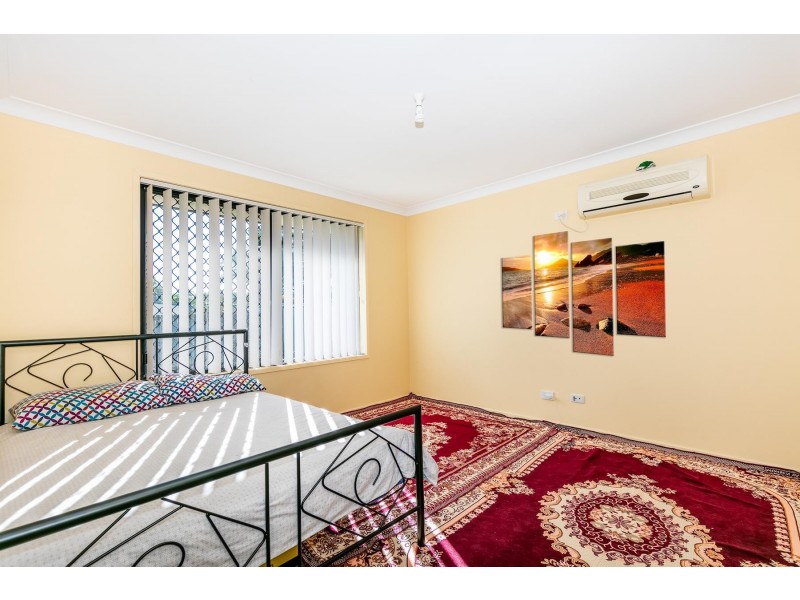 23 Myra Street, Kingston QLD 4114