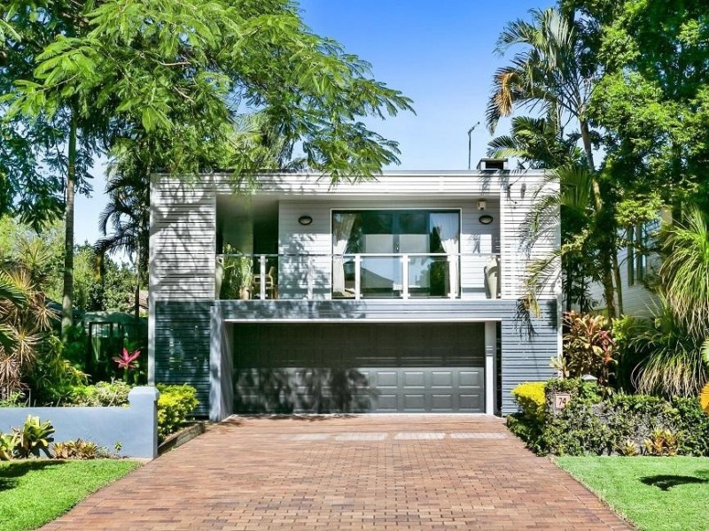 74 Kew Road, Graceville QLD 4075