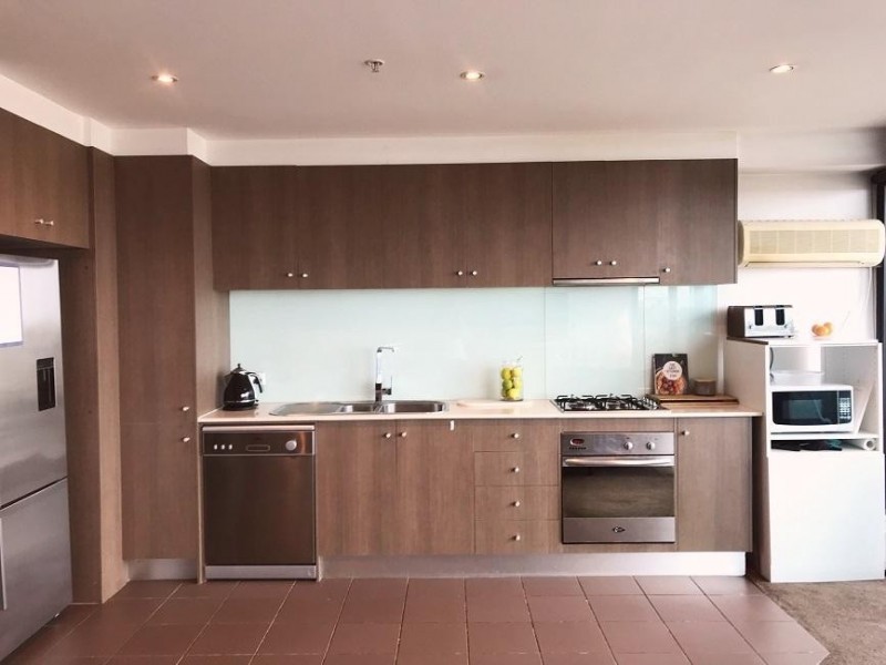 705/83 Queens Road, Melbourne VIC 3004