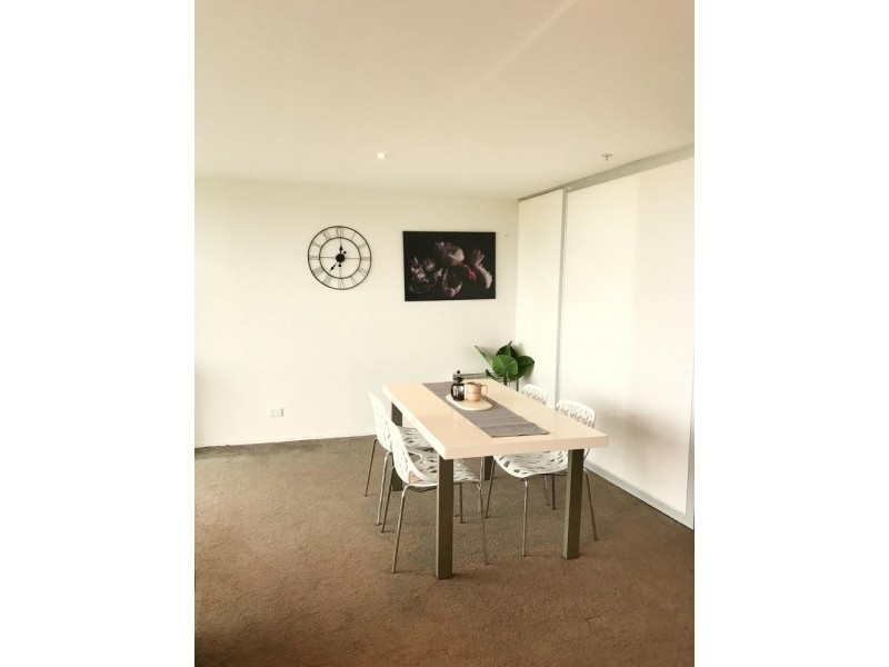 705/83 Queens Road, Melbourne VIC 3004