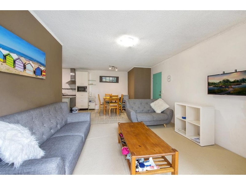 5/72 Marine Parade, Southport QLD 4215