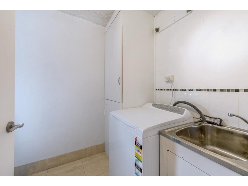 5/72 Marine Parade, Southport QLD 4215