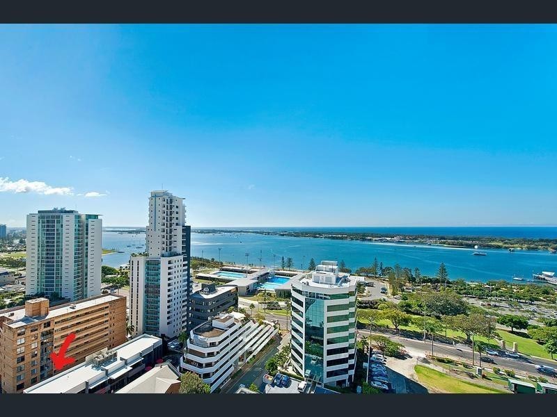 5/72 Marine Parade, Southport QLD 4215