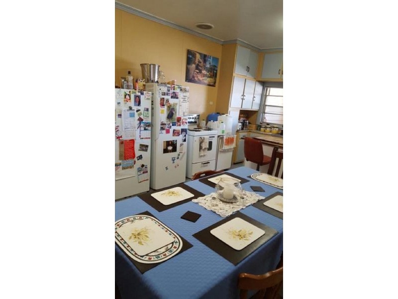 * Hodgson Road, Swanwater VIC 3477