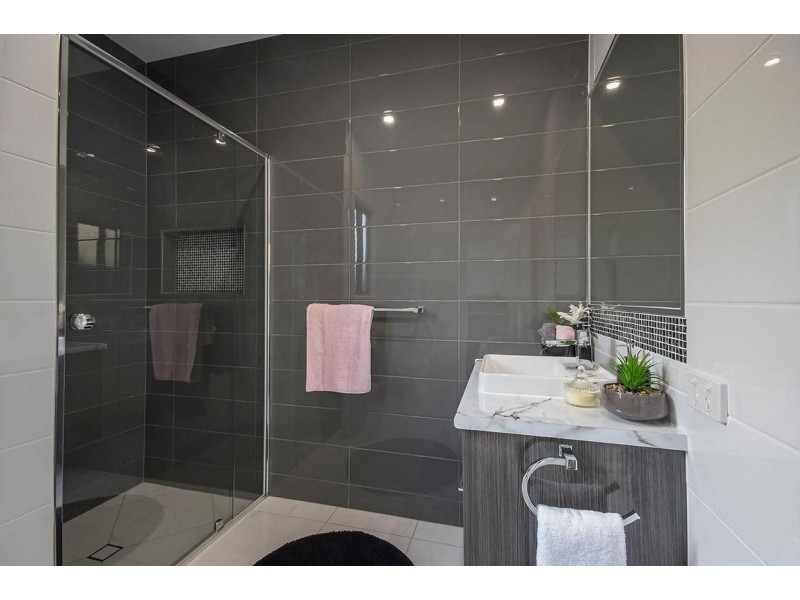 24 Reflection Crescent, Birtinya QLD 4575
