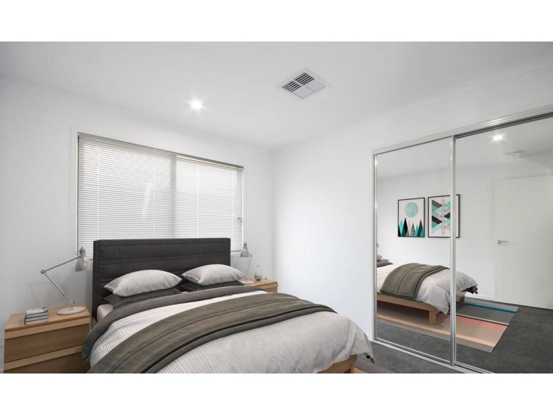 24 Reflection Crescent, Birtinya QLD 4575