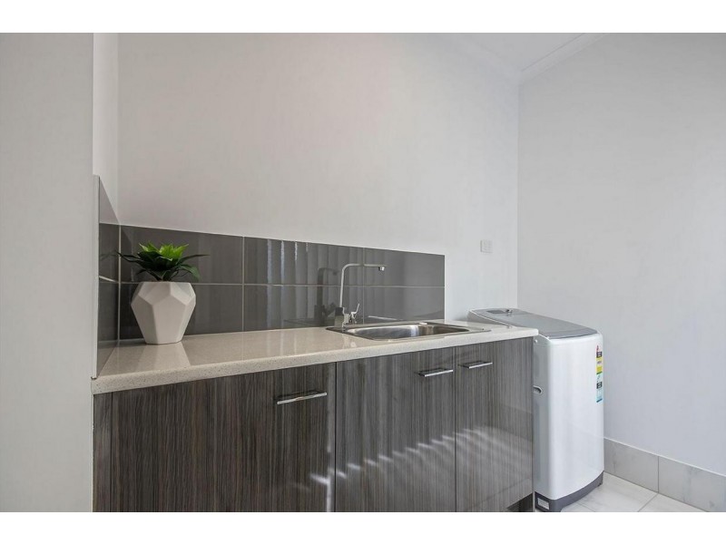 24 Reflection Crescent, Birtinya QLD 4575