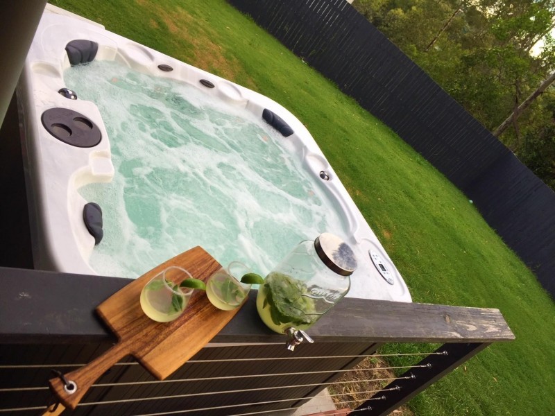 4 Mullingar Place, Carrara QLD 4211