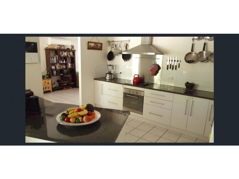 8 Kwila Street, Wongaling Beach QLD 4852