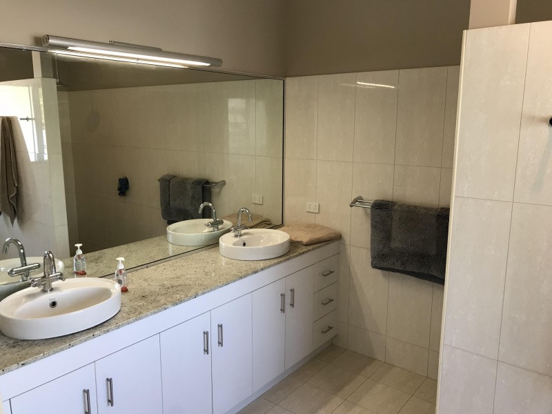 6 Malone Drive, Andergrove QLD 4740