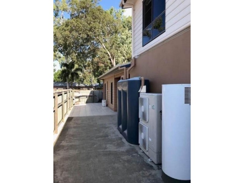 6 Malone Drive, Andergrove QLD 4740