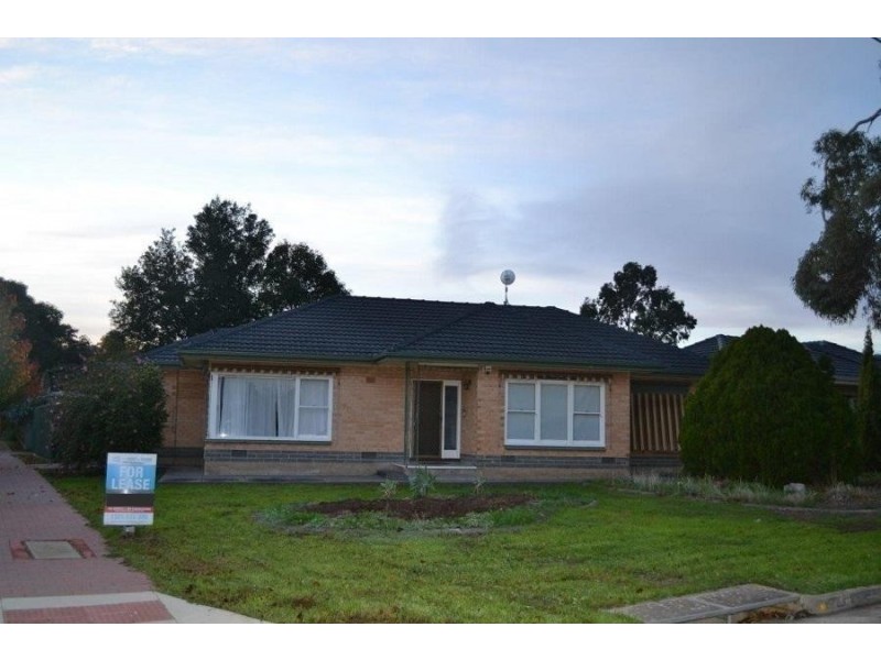 1 Hamish Grove, Rostrevor SA 5073