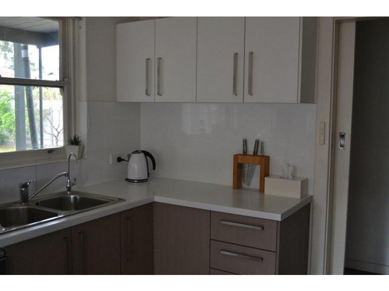 1 Hamish Grove, Rostrevor SA 5073