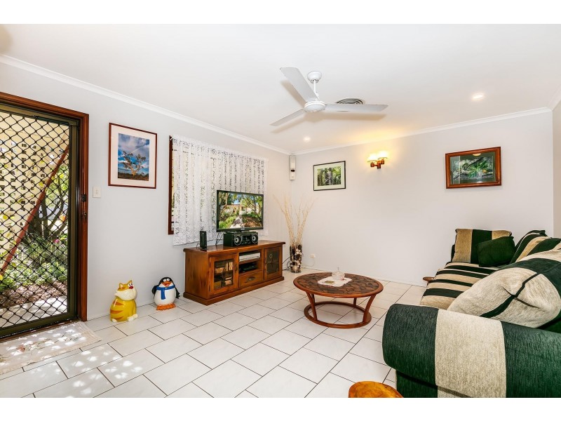 4 Breynia Street, Kingston QLD 4114