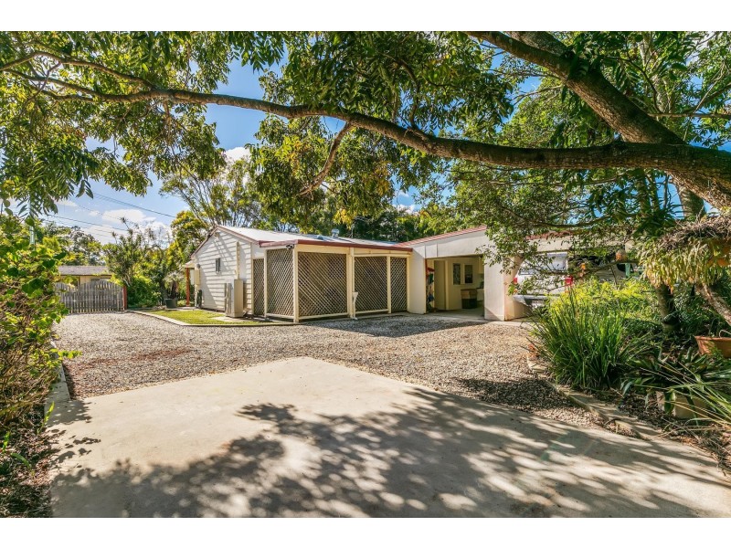 4 Breynia Street, Kingston QLD 4114