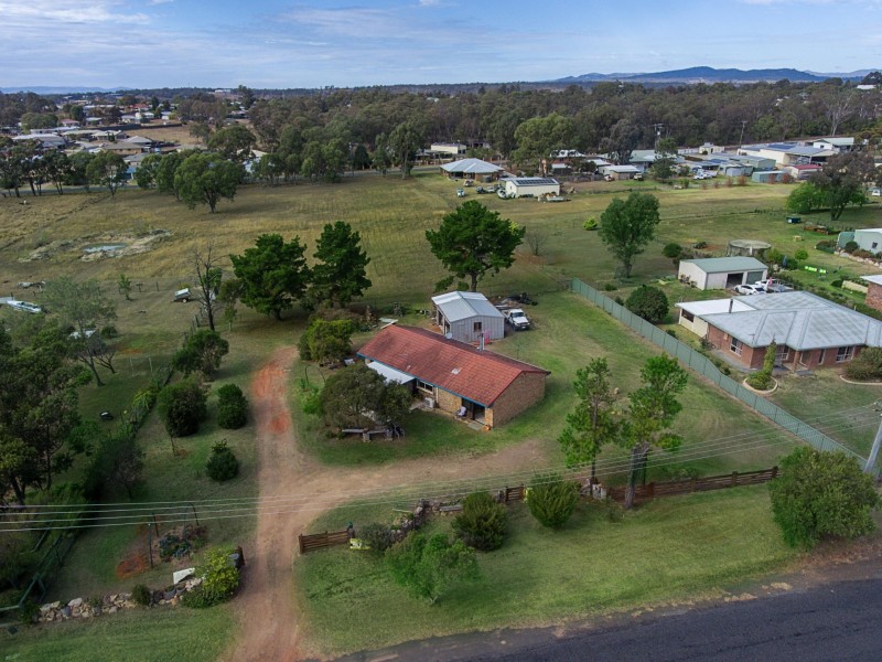 84 Bisley Street, Warwick QLD 4370