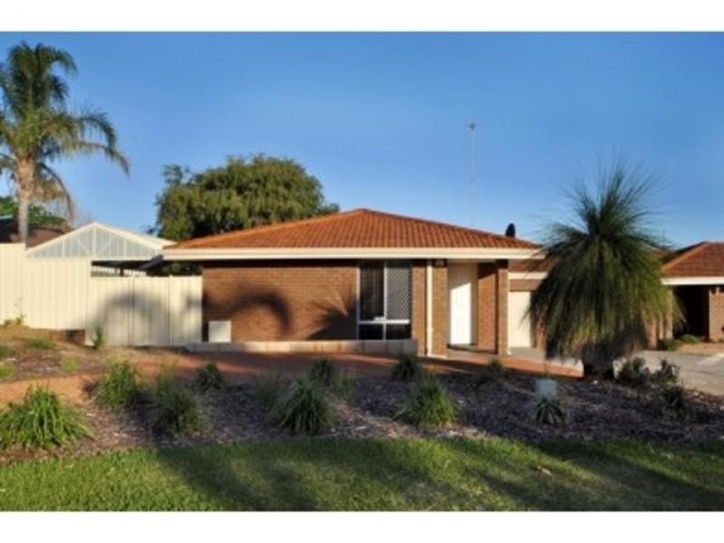 8 Tay Place, Hamersley WA 6022