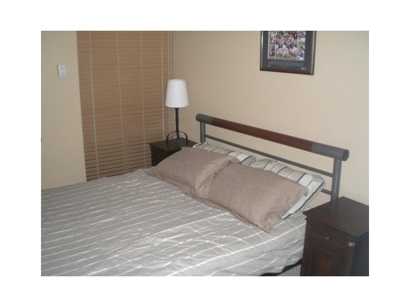 8 Tay Place, Hamersley WA 6022