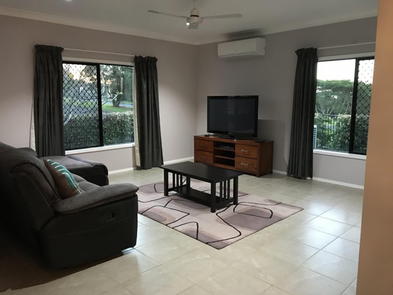 2/1 Austin Street, Atherton QLD 4883