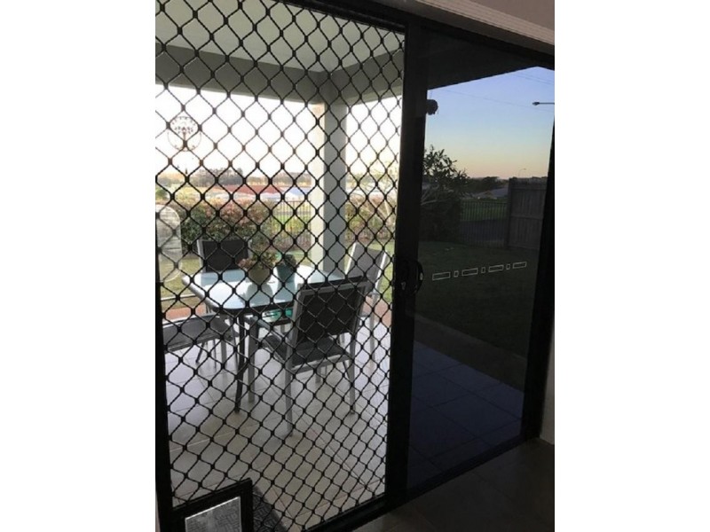 2/1 Austin Street, Atherton QLD 4883