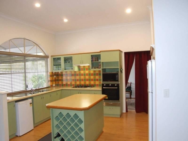 8 Hindmarsh Way, Edgewater WA 6027