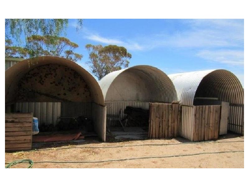 * Schoolhouse Road, Nackara SA 5440