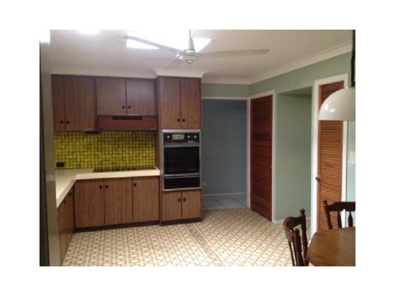 1160 Anzac Avenue, Petrie QLD 4502