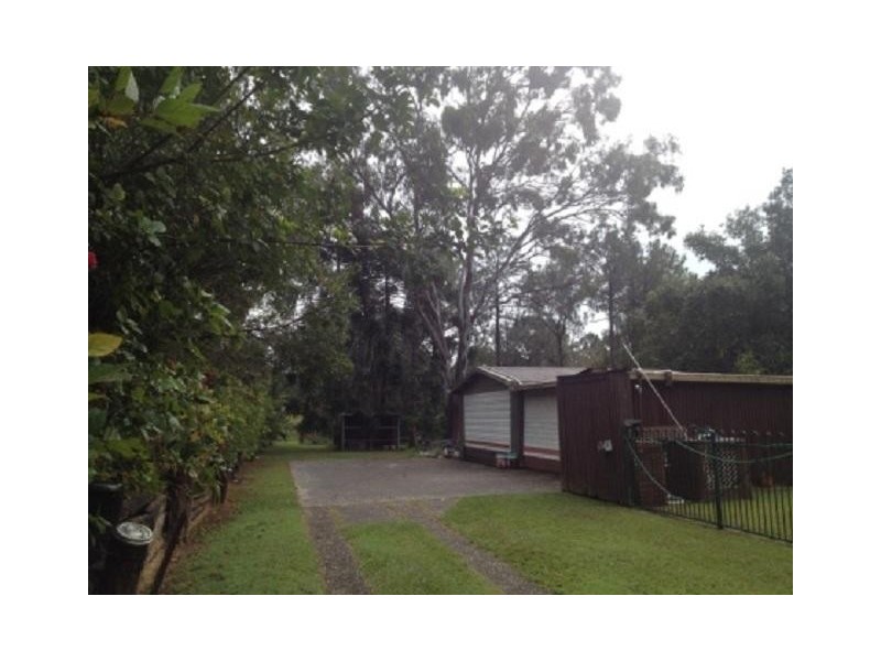 1160 Anzac Avenue, Petrie QLD 4502