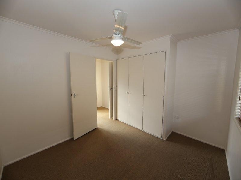 13 La Scala Court, Isle Of Capri QLD 4217