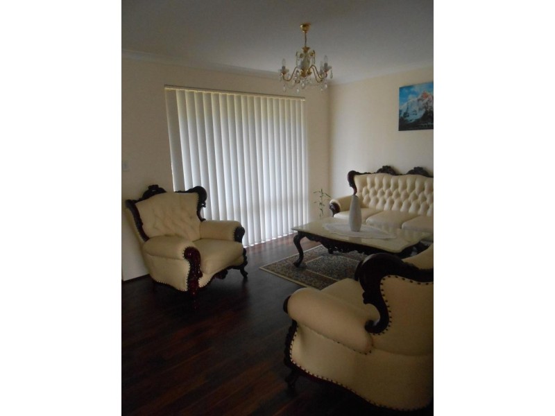 17 Quokka Elbow, Brookdale WA 6112