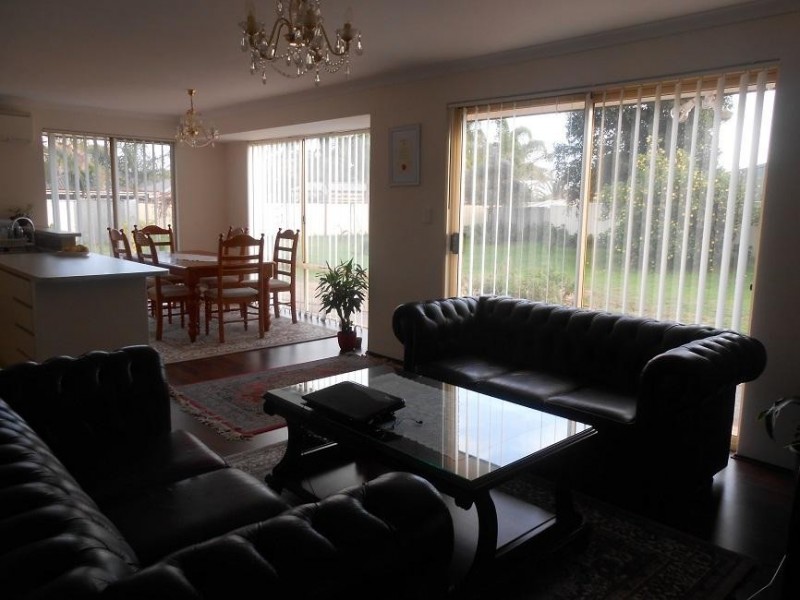 17 Quokka Elbow, Brookdale WA 6112