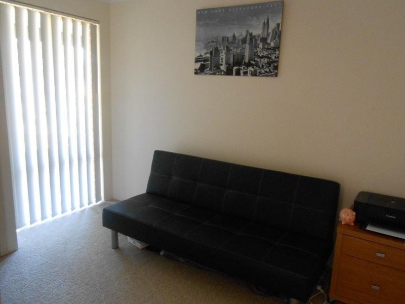 17 Quokka Elbow, Brookdale WA 6112