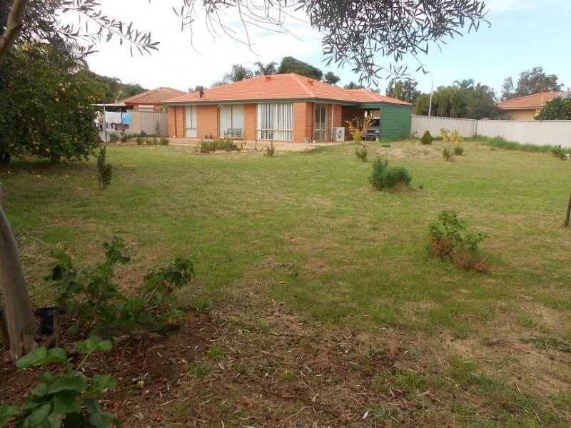 17 Quokka Elbow, Brookdale WA 6112