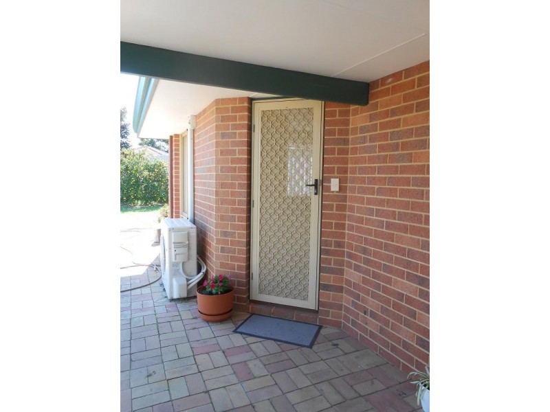 17 Quokka Elbow, Brookdale WA 6112